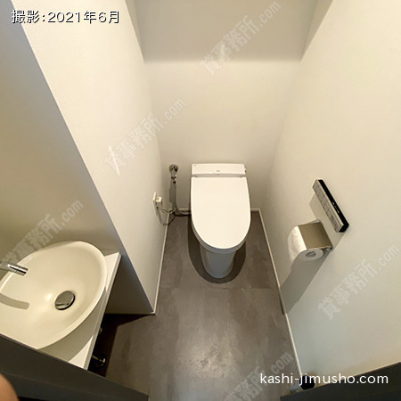 トイレ(2-4階)