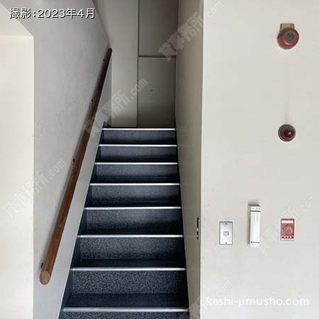 3階への直接階段