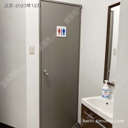 １階共用部トイレ