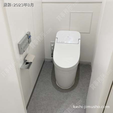 女性トイレ(2-8階)