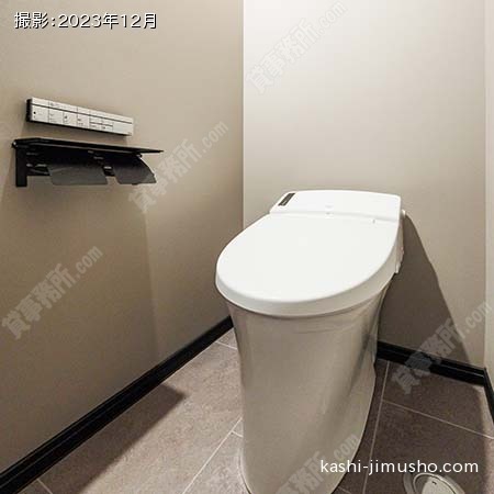 トイレ(3階301号室）