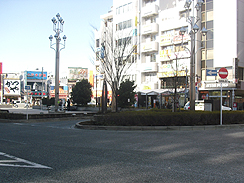 高円寺駅前