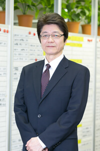 村山賢治