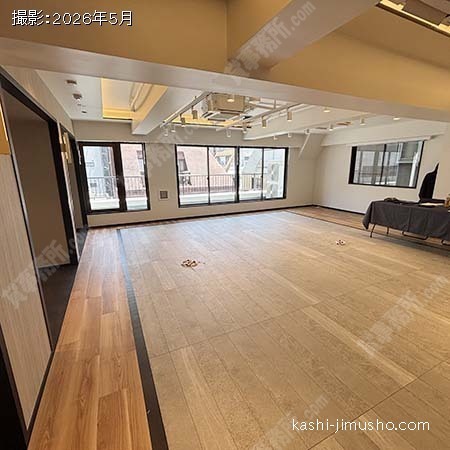 貸室内(5階) 貸室内(5階)