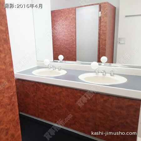 ３Ｆ：女性トイレ①