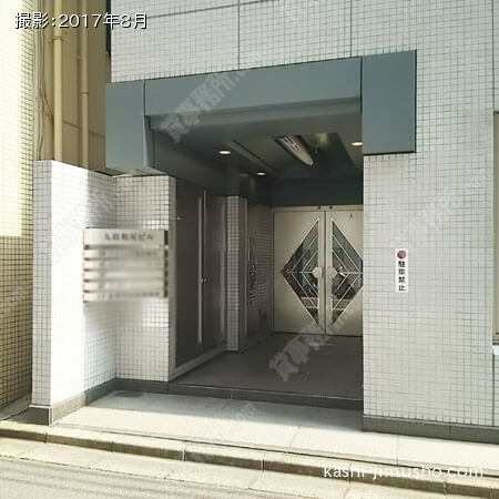 ビル入口 ビル入口