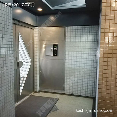 エントランス エントランス