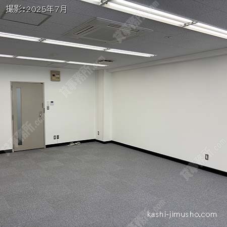 貸室内(4階404号室)
