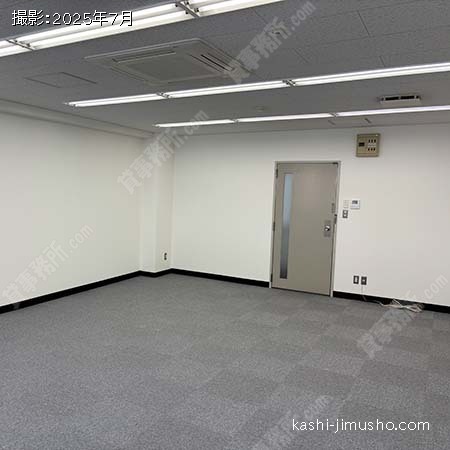貸室内(4階404号室)