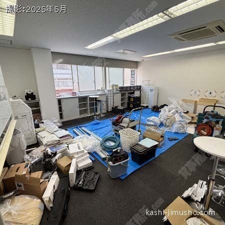貸室内(3階・原状回復前)