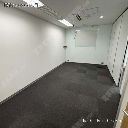 貸室内(3階・原状回復前)