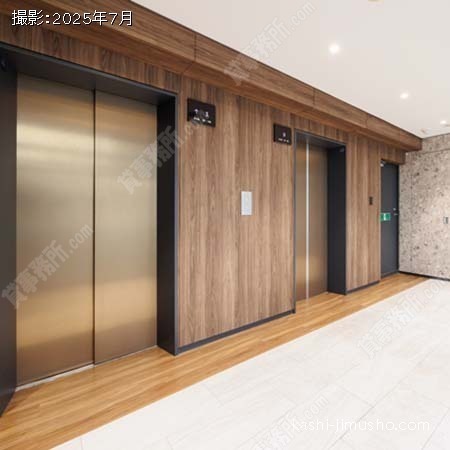貸室階エレベーター