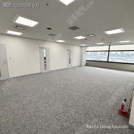 貸室内(19階北側93.73坪)※家具は付きません