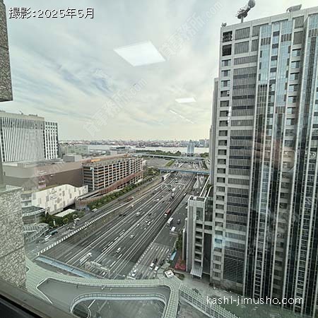 眺望(16階南側64.13坪)