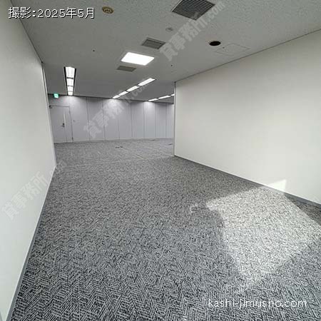 貸室内(16階南側64.13坪)