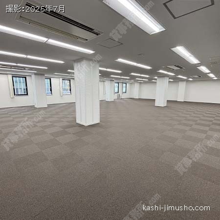貸室内(8階A号室)
