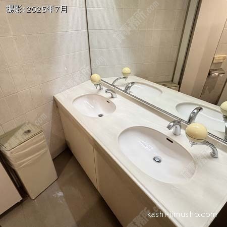 女性トイレ