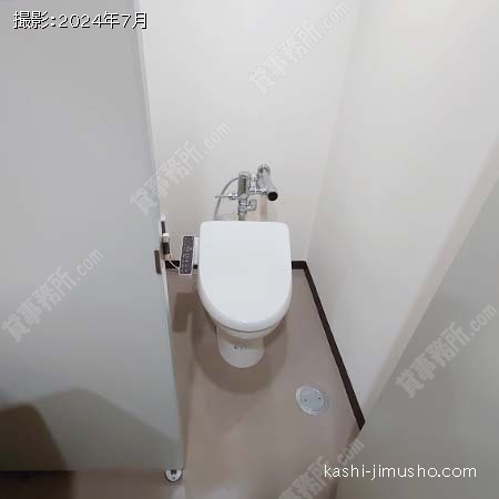 男性トイレ