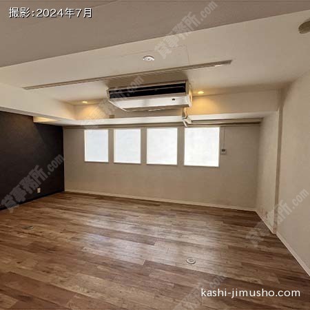 貸室内(3階30.25坪)