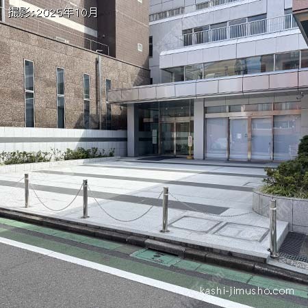 ビル前面 ビル前面