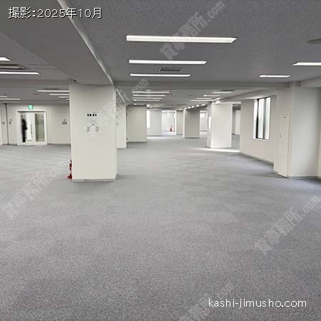 貸室内(2階) 貸室内(2階)