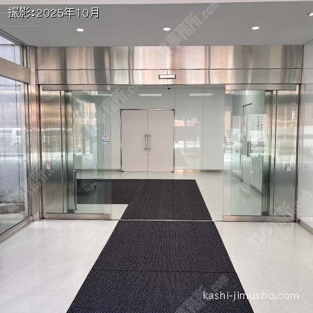 エントランス エントランス