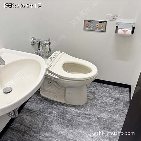 女性トイレ