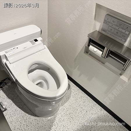 男性トイレ 男性トイレ