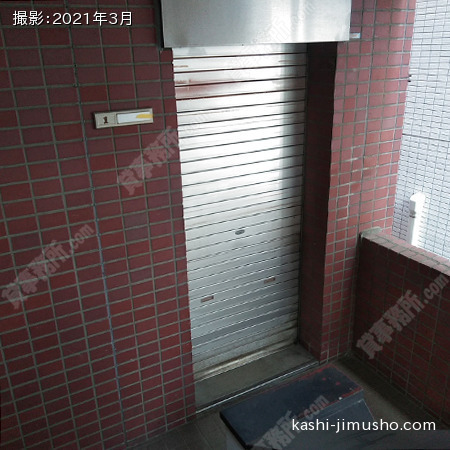 貸室入口(1階)