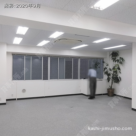 貸室内(5階502号室）