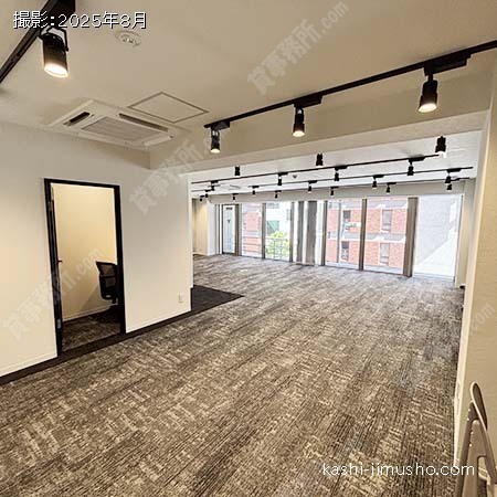 貸室内(3階）
