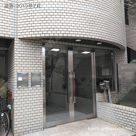ビル入口
