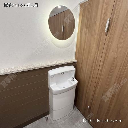 男性トイレ