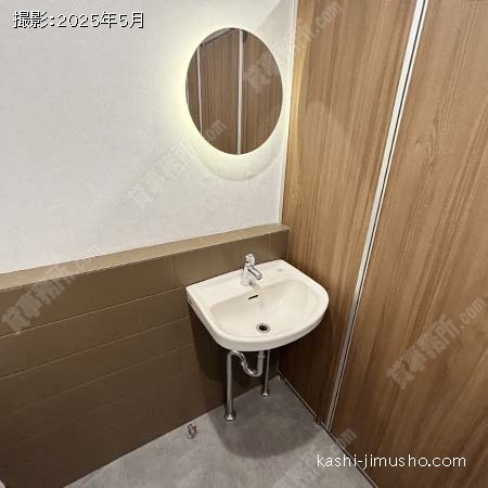 男性トイレ