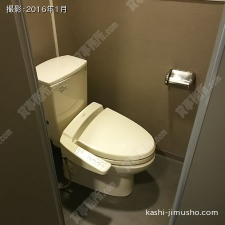 男性トイレ