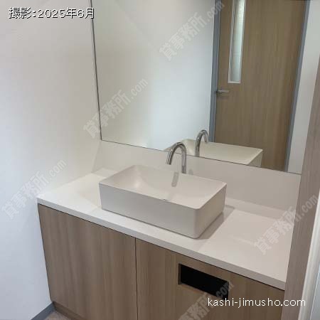 男性トイレ