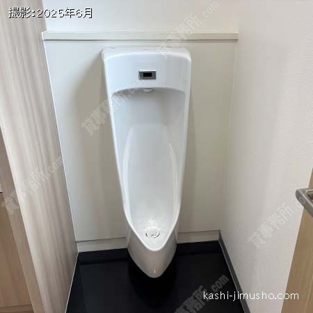 男性トイレ