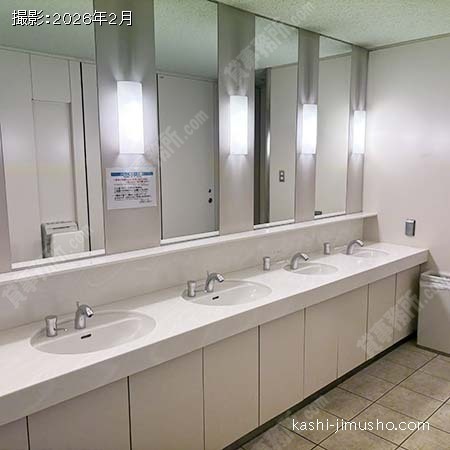 男性トイレ 男性トイレ