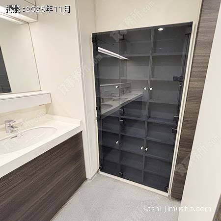 女性トイレ 女性トイレ