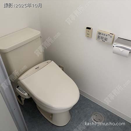 男性トイレ 男性トイレ