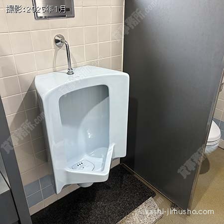 男性トイレ