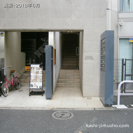 ビル入口