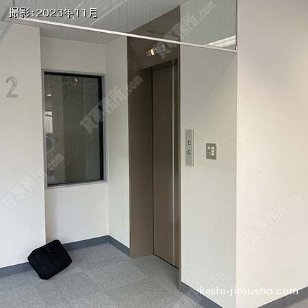 貸室エレベーター