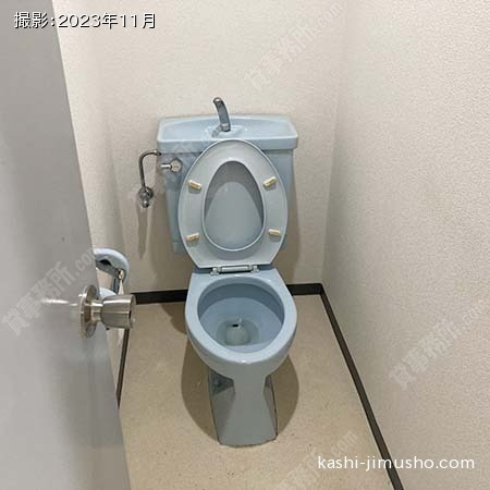 男性トイレ