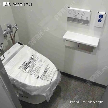 男性トイレ