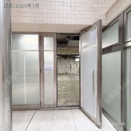 貸室入口(B棟1階）