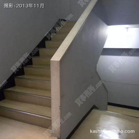 共用階段