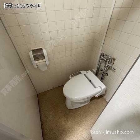 男性トイレ