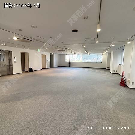 貸室内(9階)