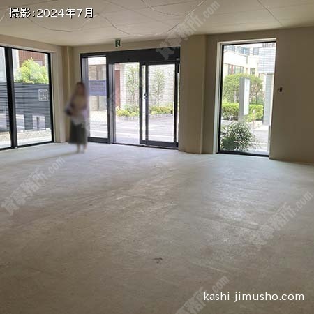 貸室内(1階102号室)